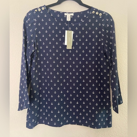 J Crew Women’s Sz 2P Blouse Blue Anchor 3/4 Sleeve Silk Button Shoulder coastal - Picture 1 of 4